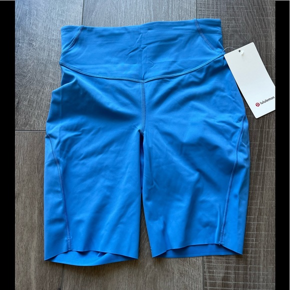 lululemon athletica Pants - Lululemon Base Pace High-Rise Short 8" in Blue Nile Size 6